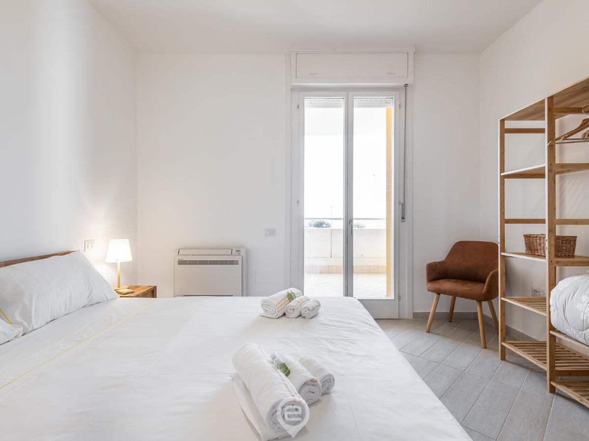 Poetto Panoramic Apartment Su Forti エクステリア 写真