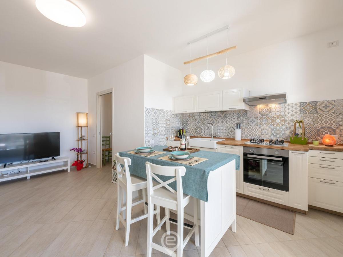 Poetto Panoramic Apartment Su Forti エクステリア 写真