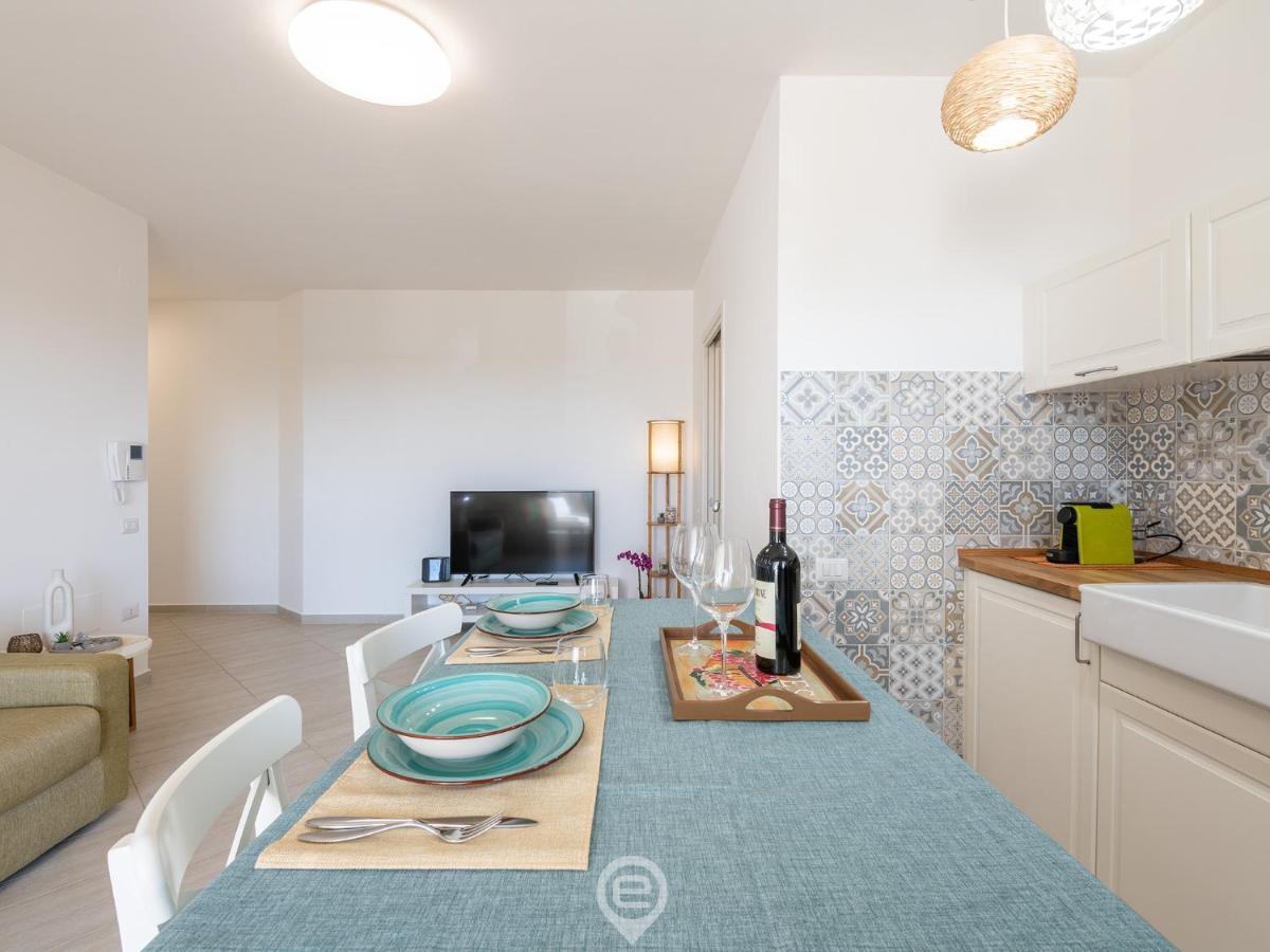 Poetto Panoramic Apartment Su Forti エクステリア 写真